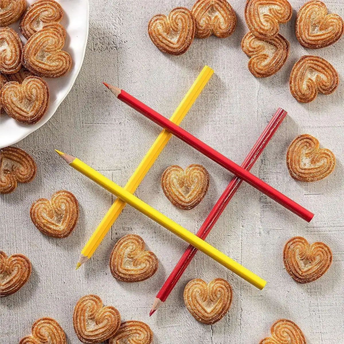 Britannia Little Hearts Classic Biscuit 26g - Image 2