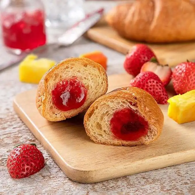 Britannia Treat Croissant MIXED FRUIT Creme Cake 45g - Image 5