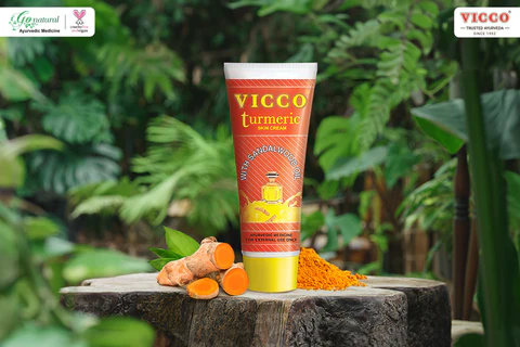 Vicco Turmeric And Sandalwood Oil Skin Cream 15g - Image 2